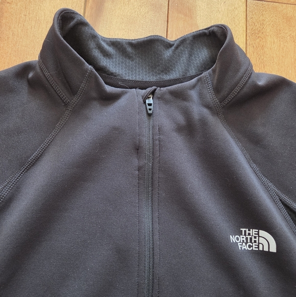 The North Face Men's Black Quarter-Zip Mock Neck Running Pullover Size L - Picture 4 of 10